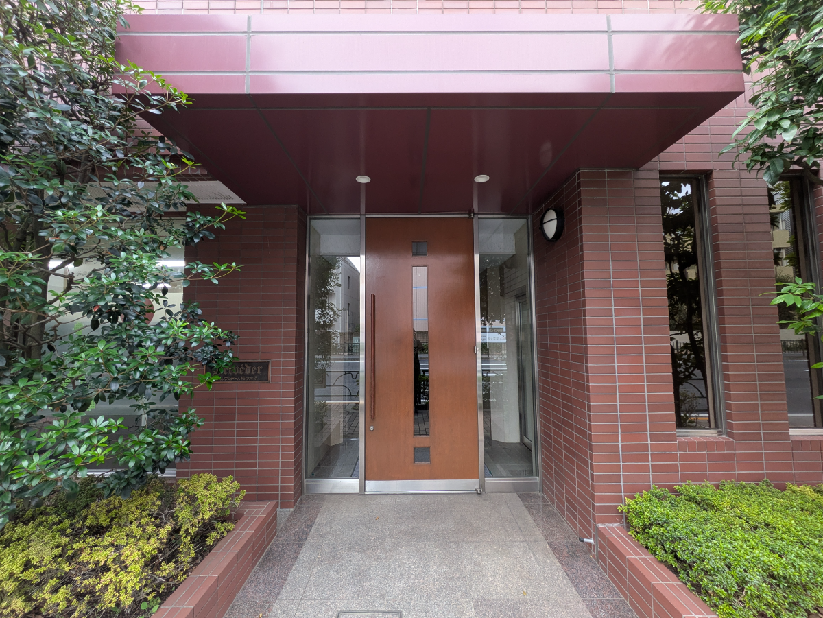 v20251212150907/fresh/building/J00100372827_3