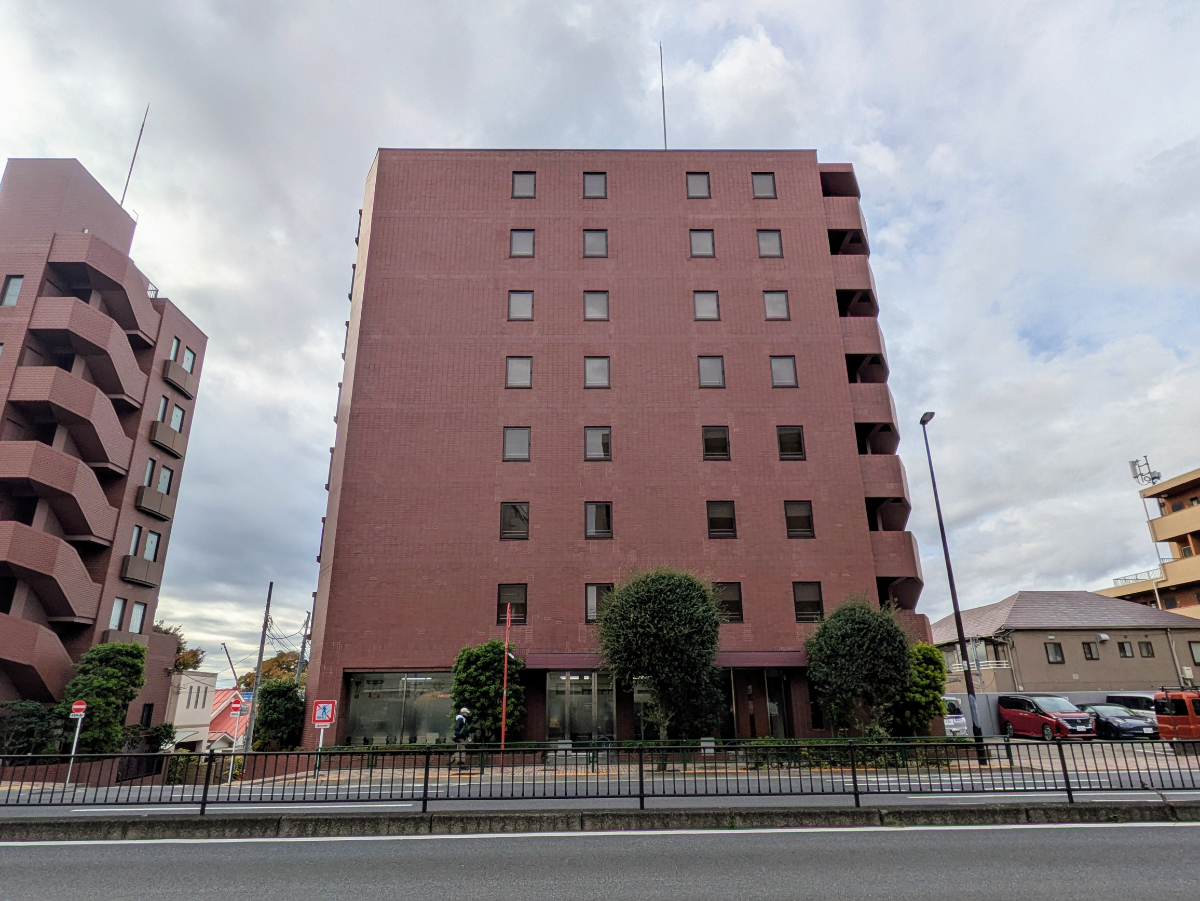 v20251212150907/fresh/building/J00100372827_5