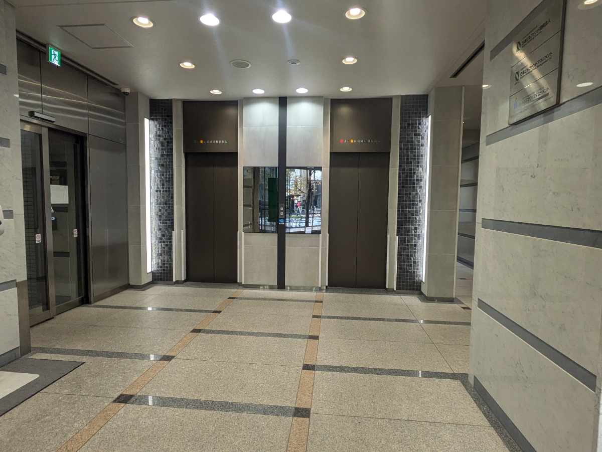 v20251212150907/fresh/building/J00100388277_4