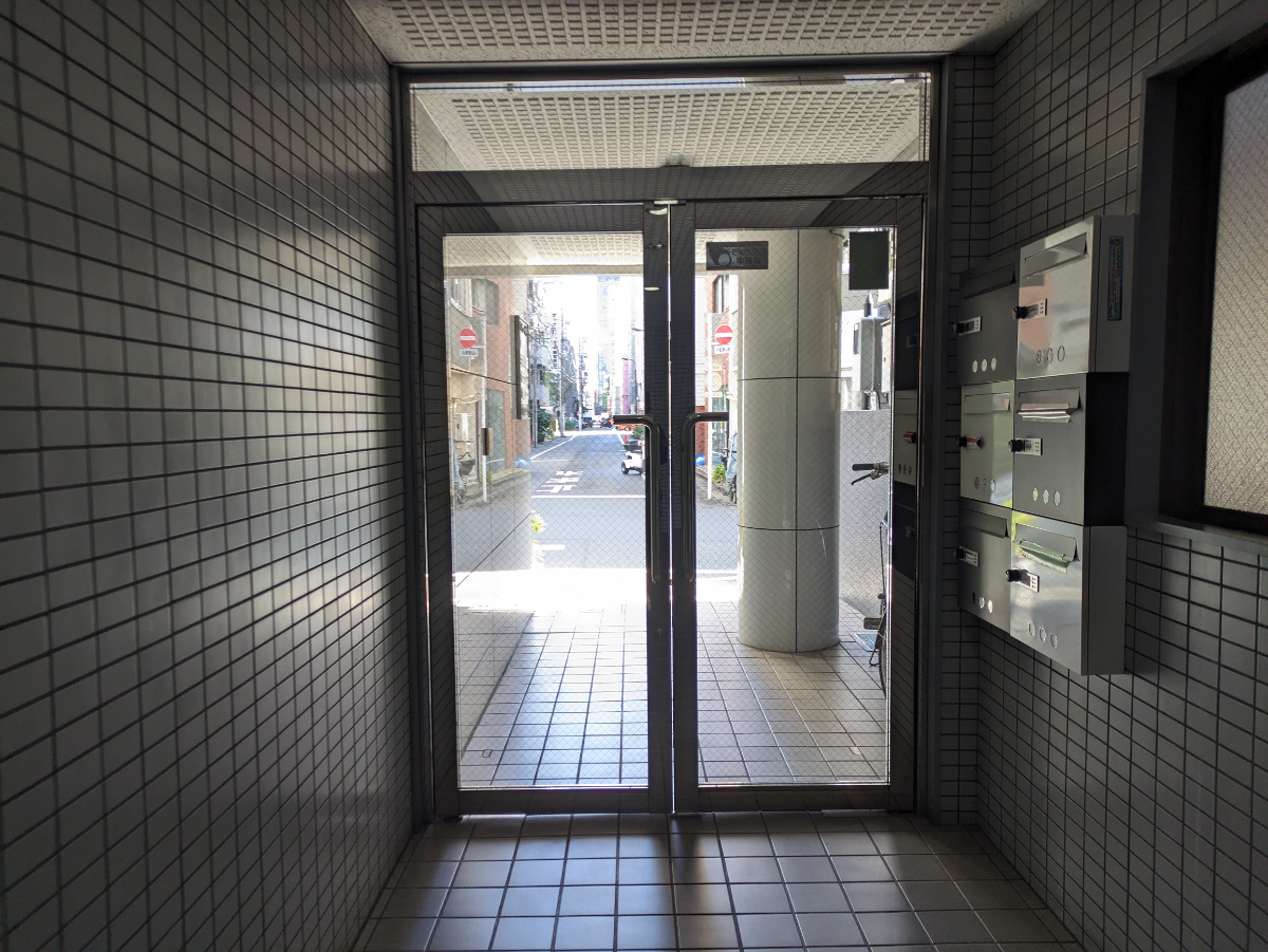 v20251212150907/fresh/building/J00100415331_8