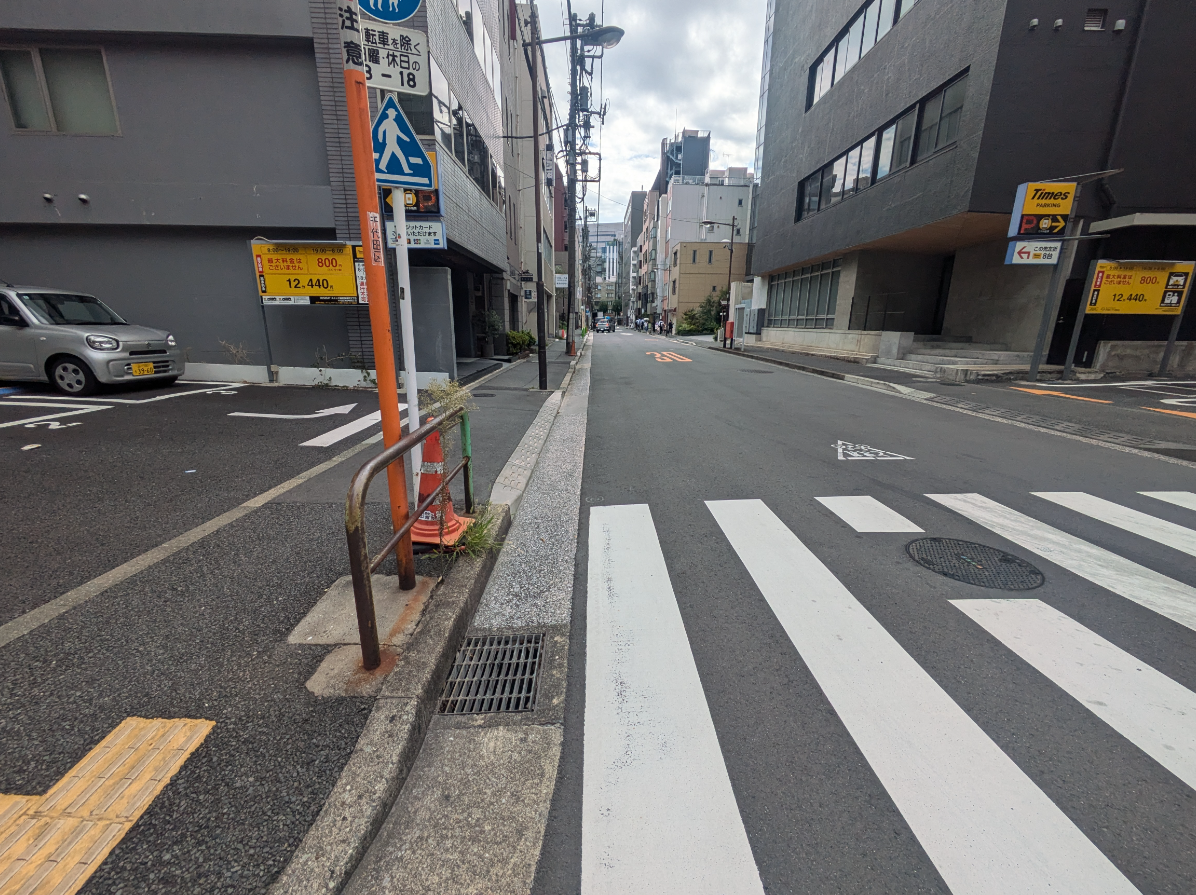 v20251215150805/fresh/building/J00100376158_17