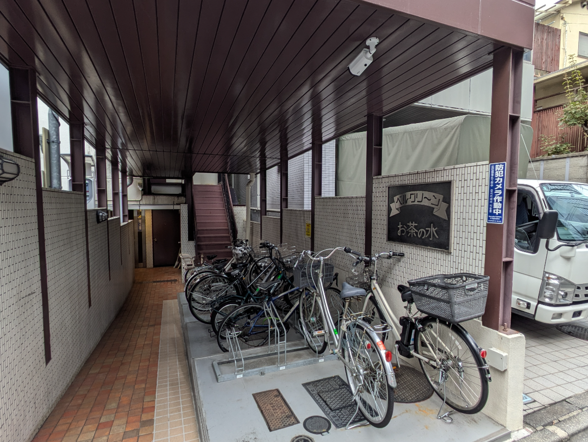 v20251221150706/fresh/building/J00100359917_13