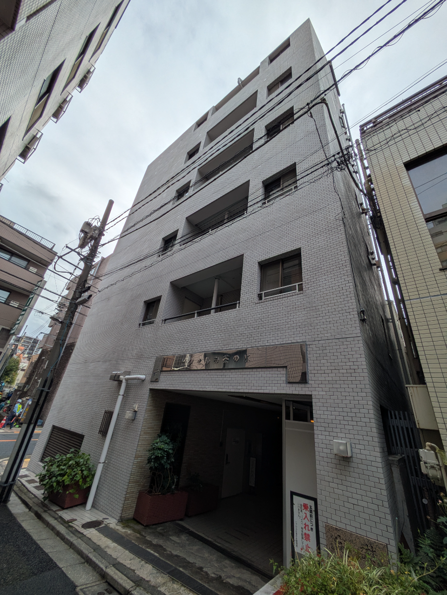 v20251221150706/fresh/building/J00100365068_11