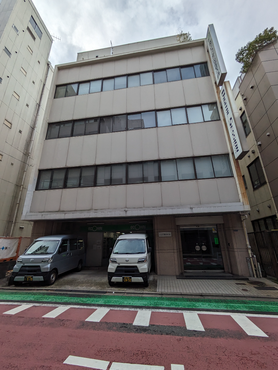 v20251221150706/fresh/building/J00100376860_9