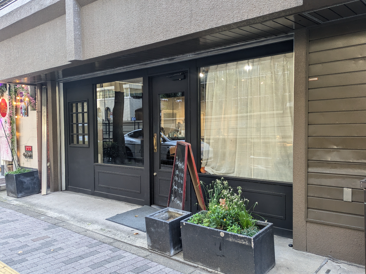 v20251221150706/fresh/building/J00100388624_12