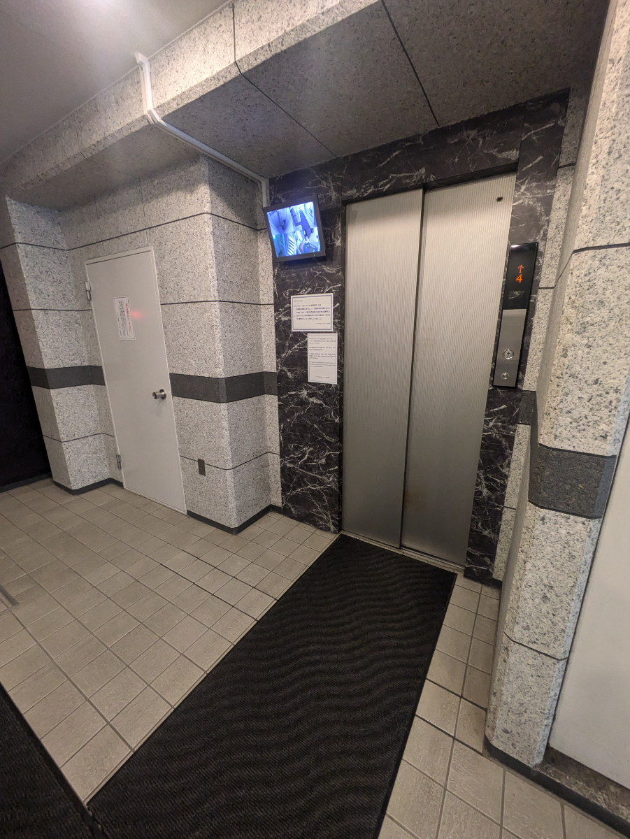 v20251221150706/fresh/building/J00100388625_4