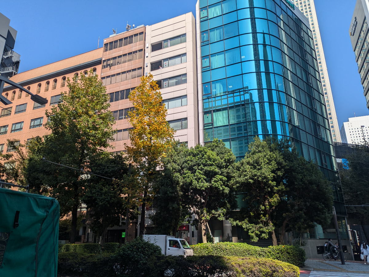 v20251221150706/fresh/building/J00100388653_19
