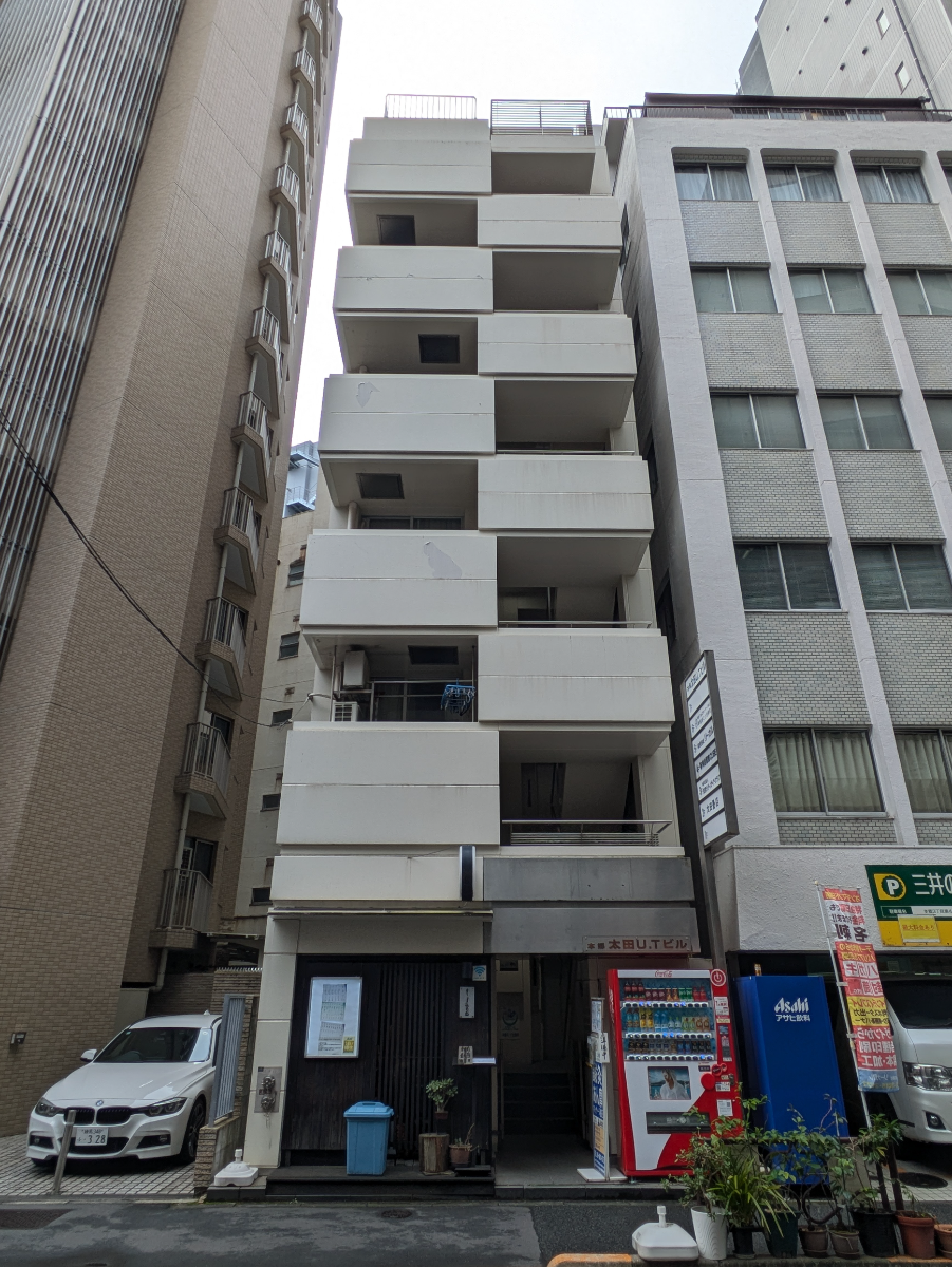 v20251221150706/fresh/building/J00100404609_5
