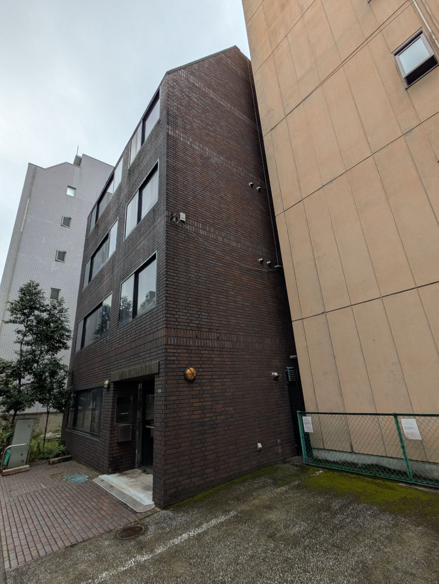 v20251221150706/fresh/building/J00100418436_7