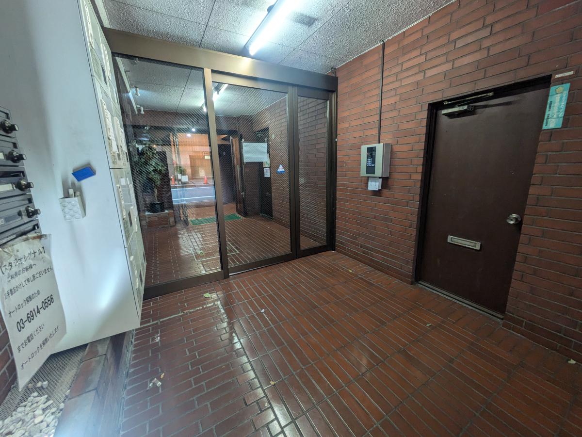 v20251221150706/fresh/building/J00100421458_13