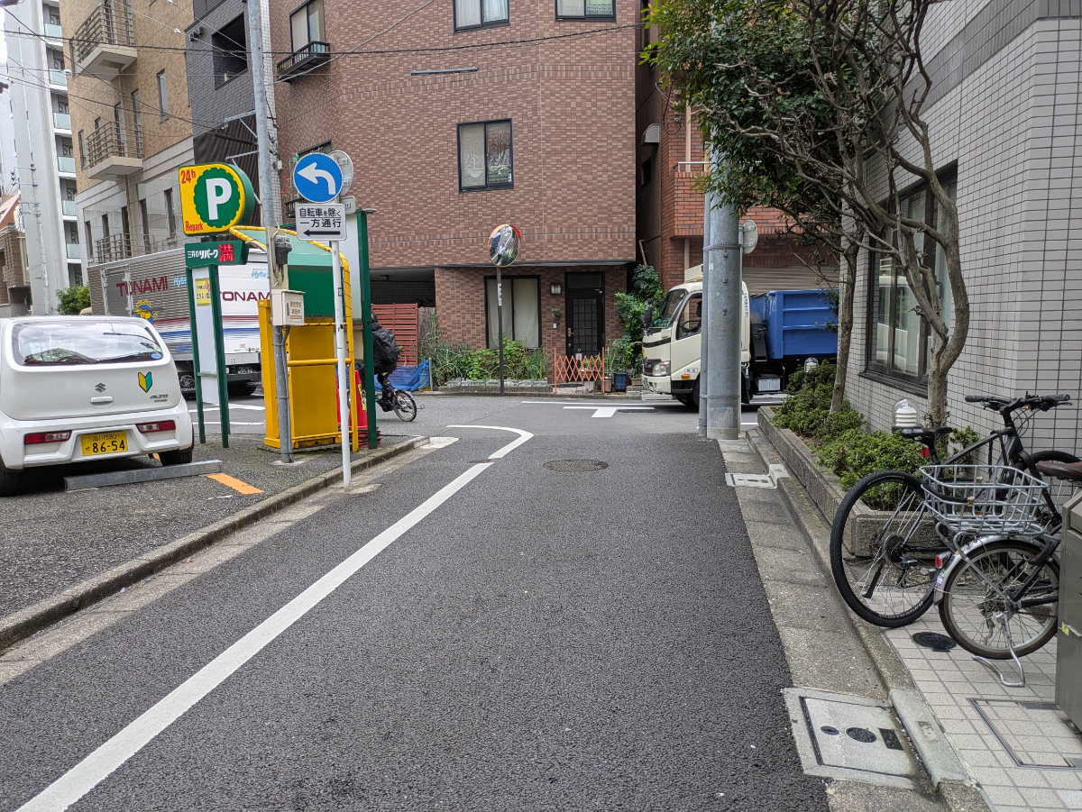 v20251221150706/fresh/building/J00100500886_19