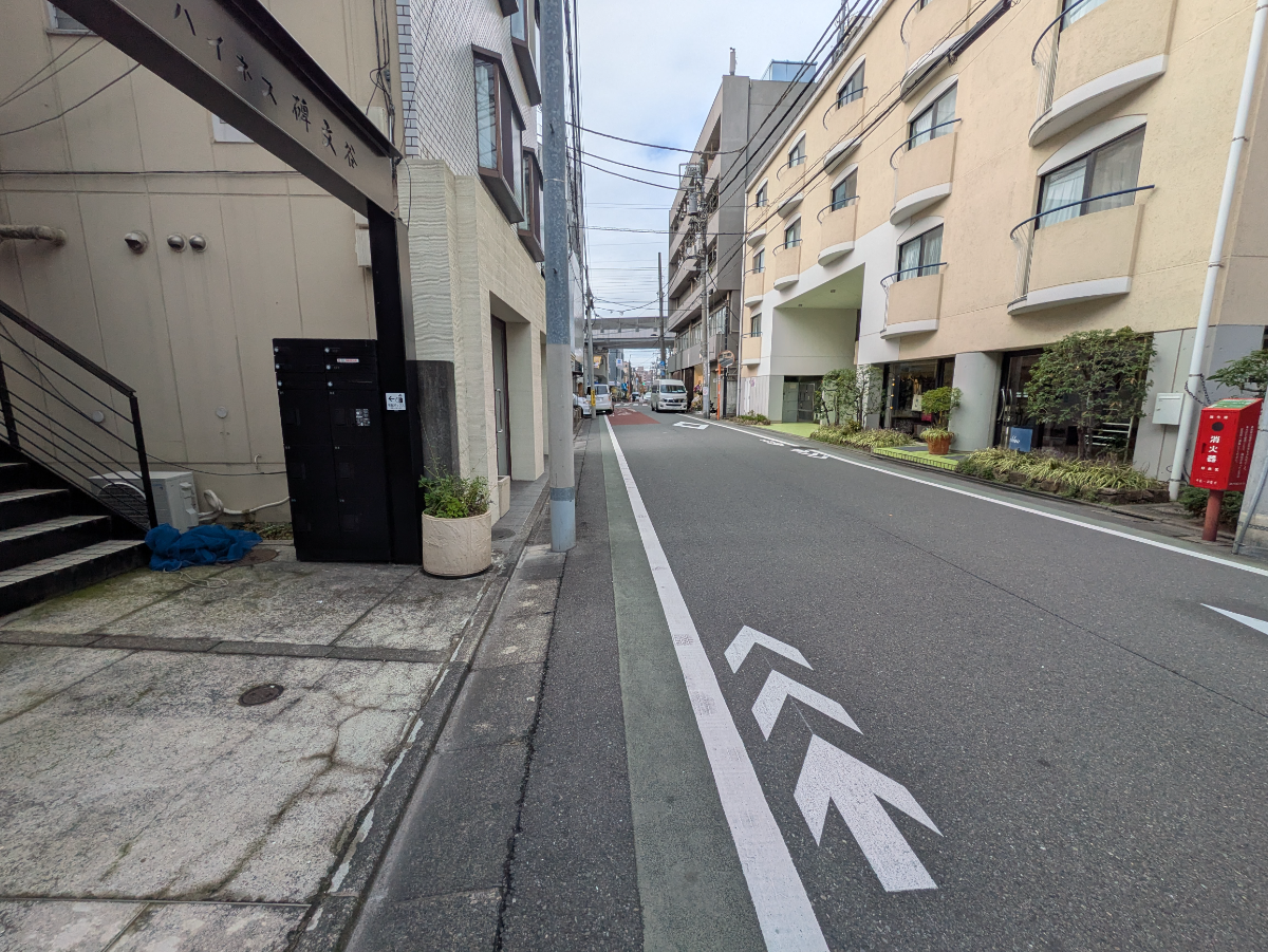 v20251221150706/fresh/building/J00100508417_14