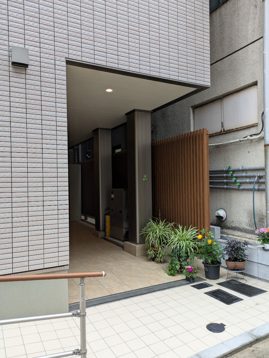 v20251221150706/fresh/building/J00100631549_3