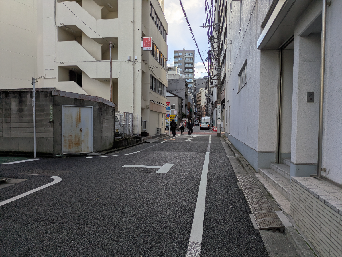 v20251224150804/fresh/building/J00100358040_17