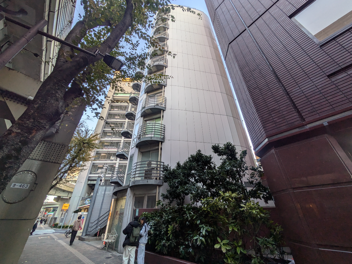 v20251224150804/fresh/building/J00100366706_12