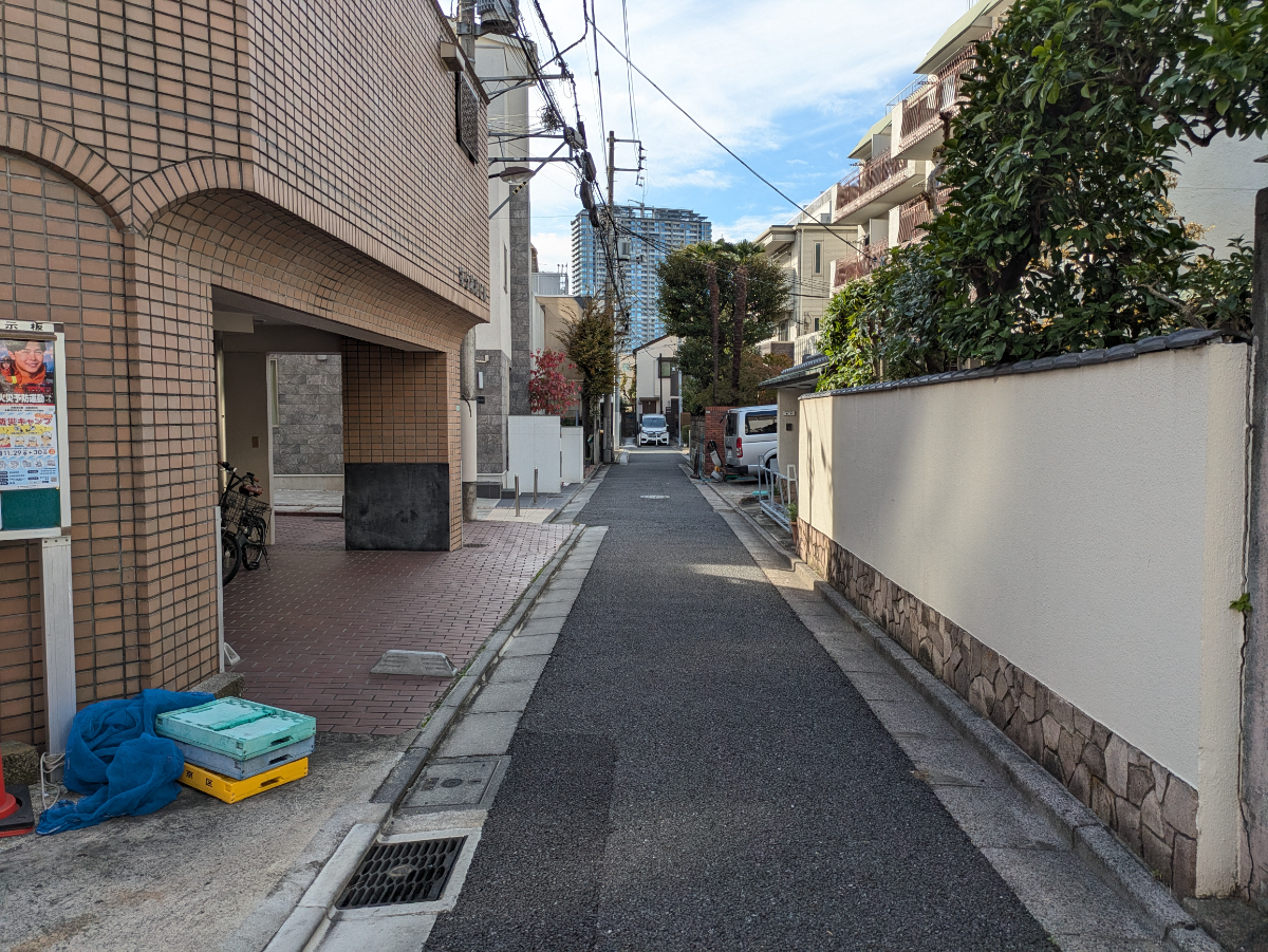 v20251224150804/fresh/building/J00100368196_2