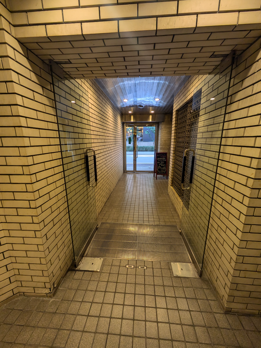 v20251224150804/fresh/building/J00100388805_5