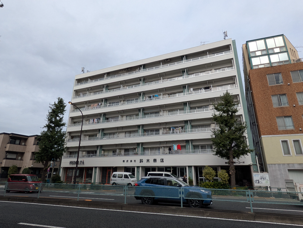v20251224150804/fresh/building/J00100402967_8