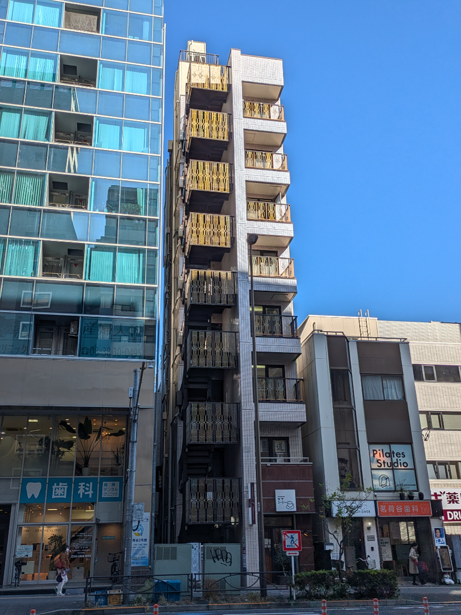 v20251224150804/fresh/building/J00100404594_11