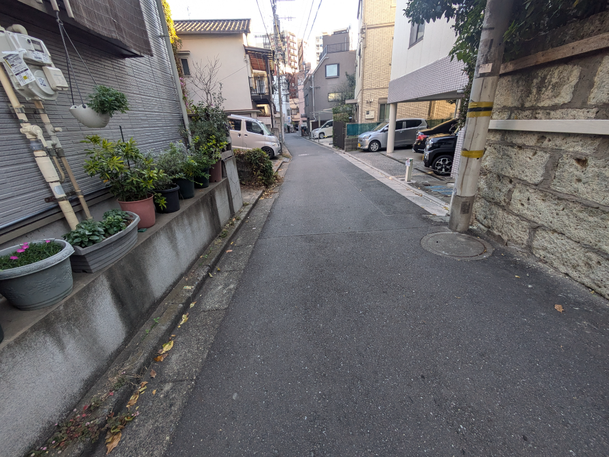 v20251224150804/fresh/building/J00100408310_8