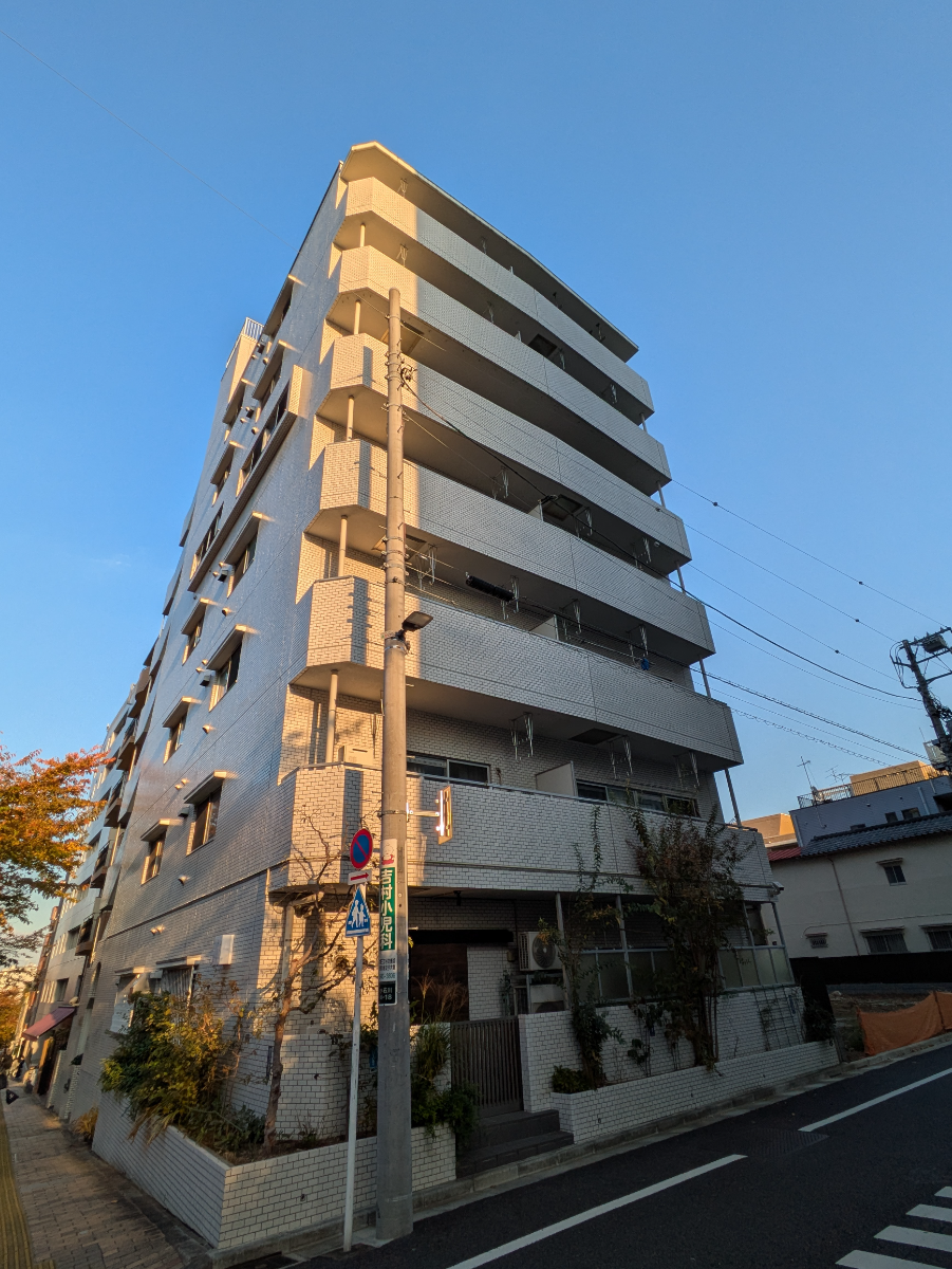 v20251224150804/fresh/building/J00100416084_9