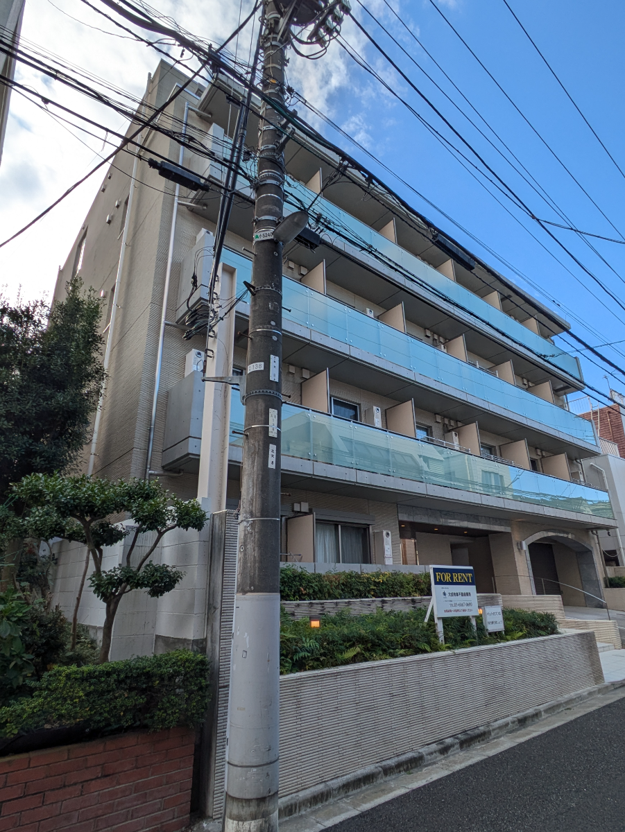 v20251224150804/fresh/building/J00100477970_9