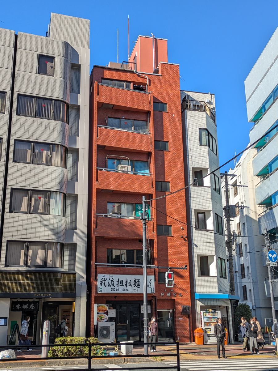 v20251228150654/fresh/building/J00100394979_5