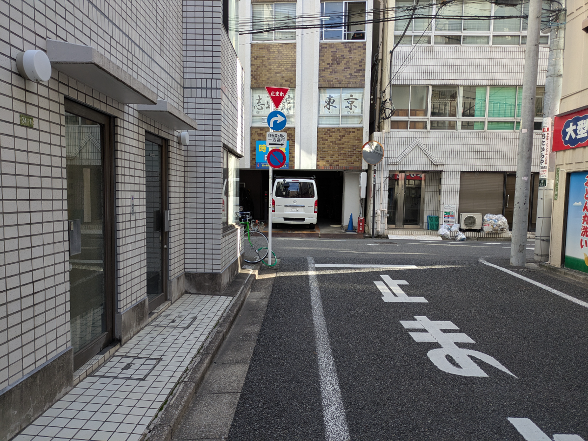 v20251228150654/fresh/building/J00100413676_9