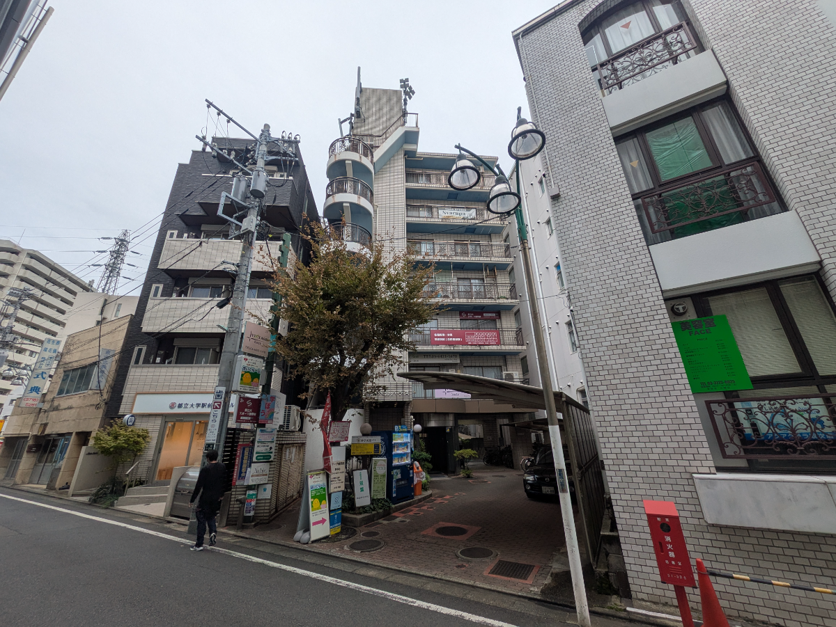 v20251228150654/fresh/building/J00100418567_5