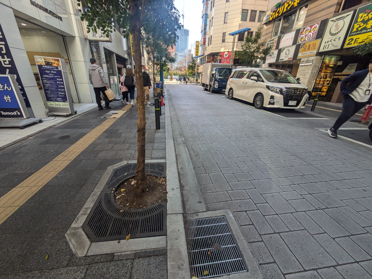 v20260111150704/fresh/building/J00100388581_2