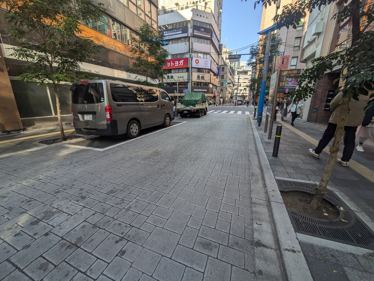 v20260111150704/fresh/building/J00100388995_11
