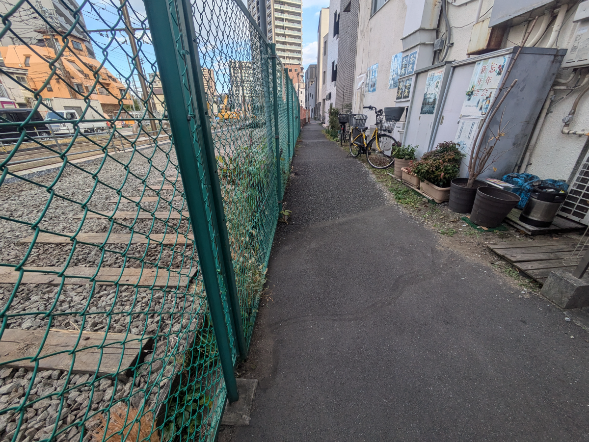 v20260114150754/fresh/building/J00100365832_13