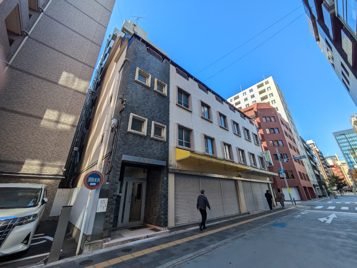 v20260121151012/fresh/building/J00100370494_1