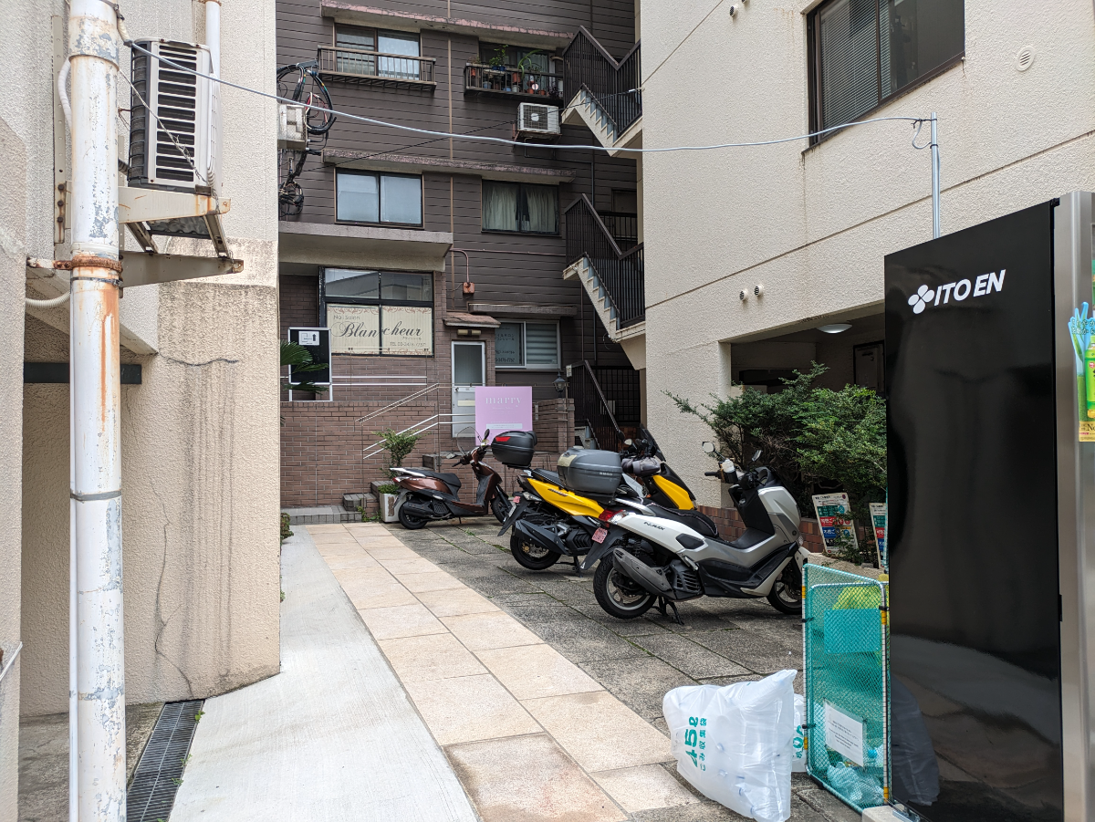 v20260129150909/fresh/building/J00100365633_13