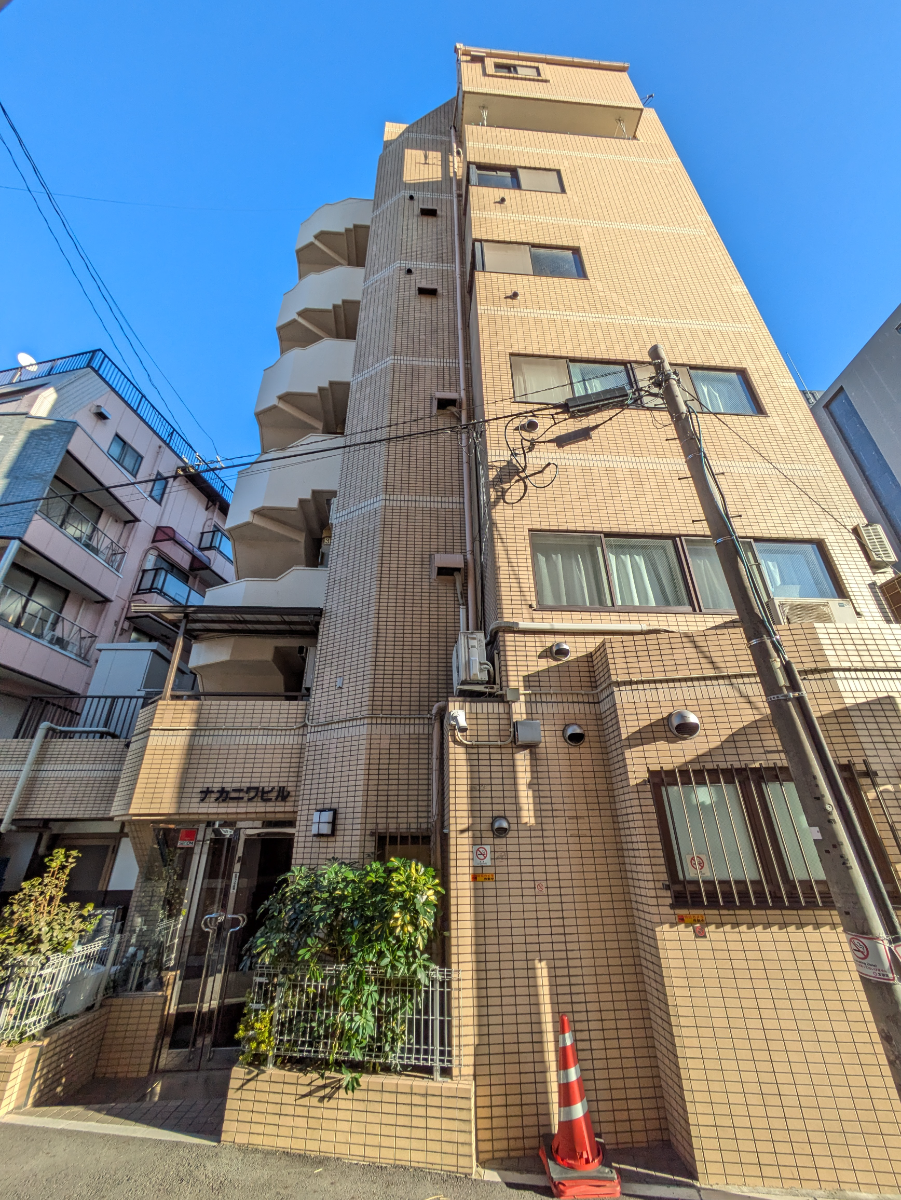 v20260201150652/fresh/building/J00100378812_9