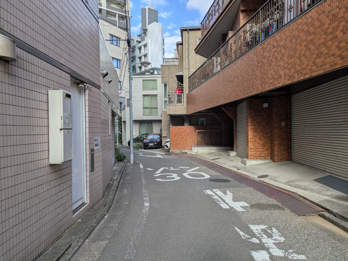 v20260203151011/fresh/building/J00100373671_17