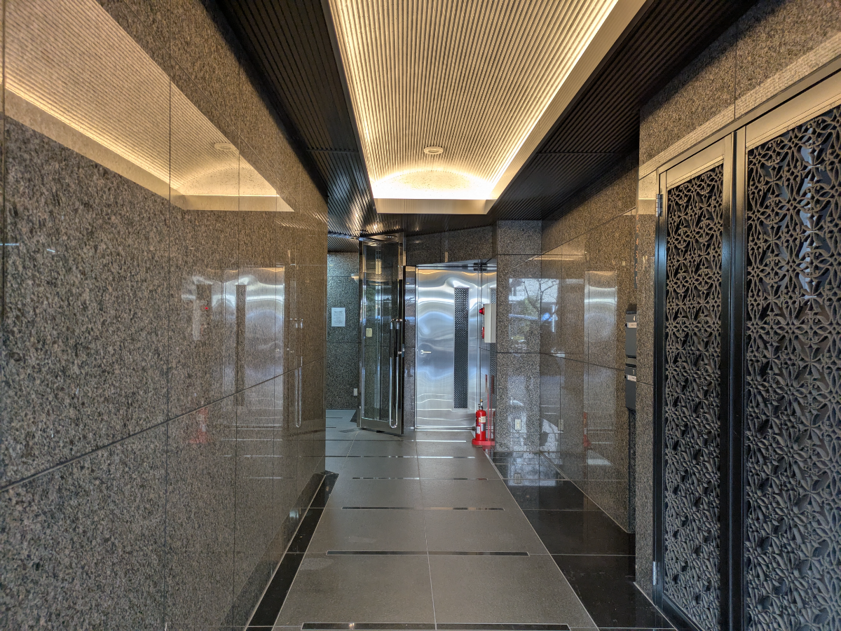 v20260204151012/fresh/building/J00100385825_9