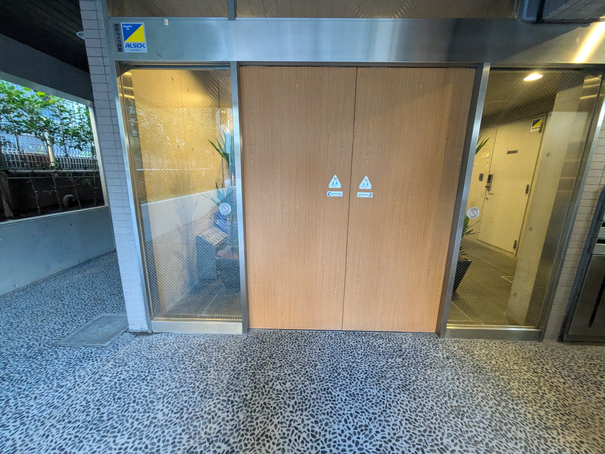 v20260205150909/fresh/building/J00100381433_3