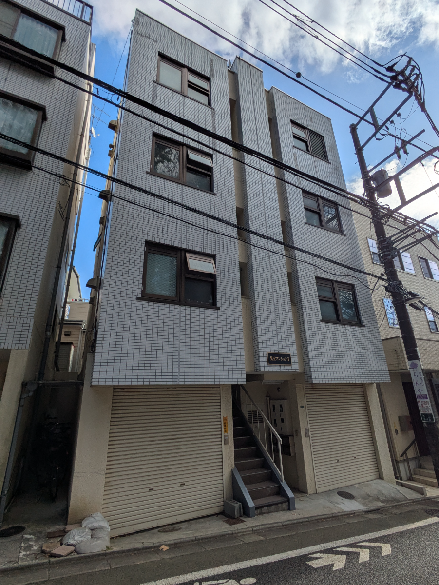v20260207150833/fresh/building/J00100405728_1