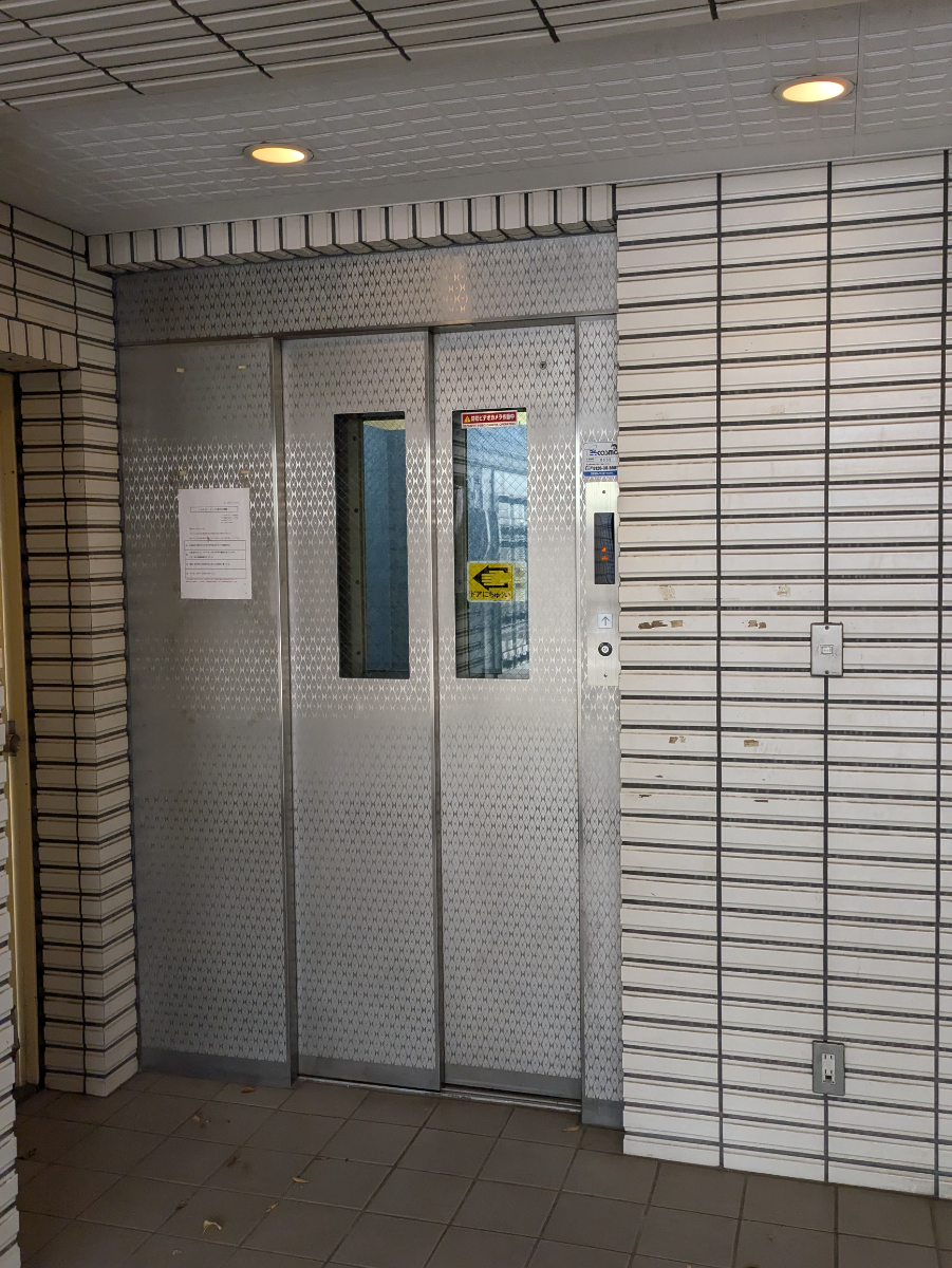 v20260207150833/fresh/building/J00100412582_4