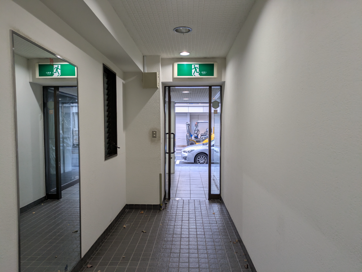 v20260212150809/fresh/building/J00100384825_13