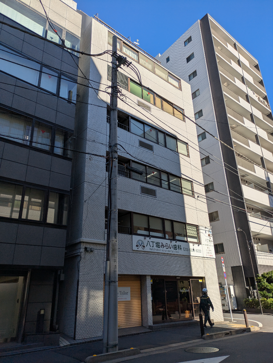 v20260212150809/fresh/building/J00100384896_16