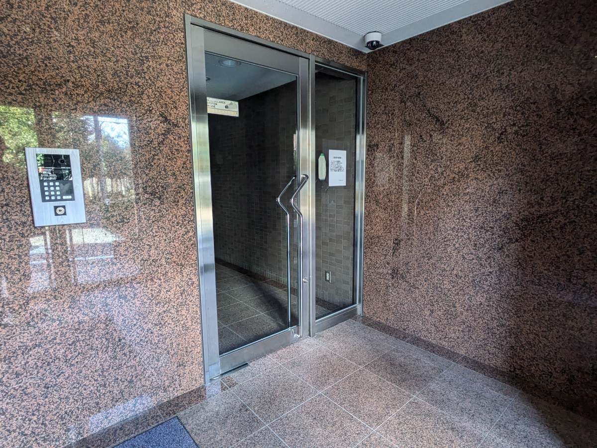 v20260216150904/fresh/building/J00100389275_10