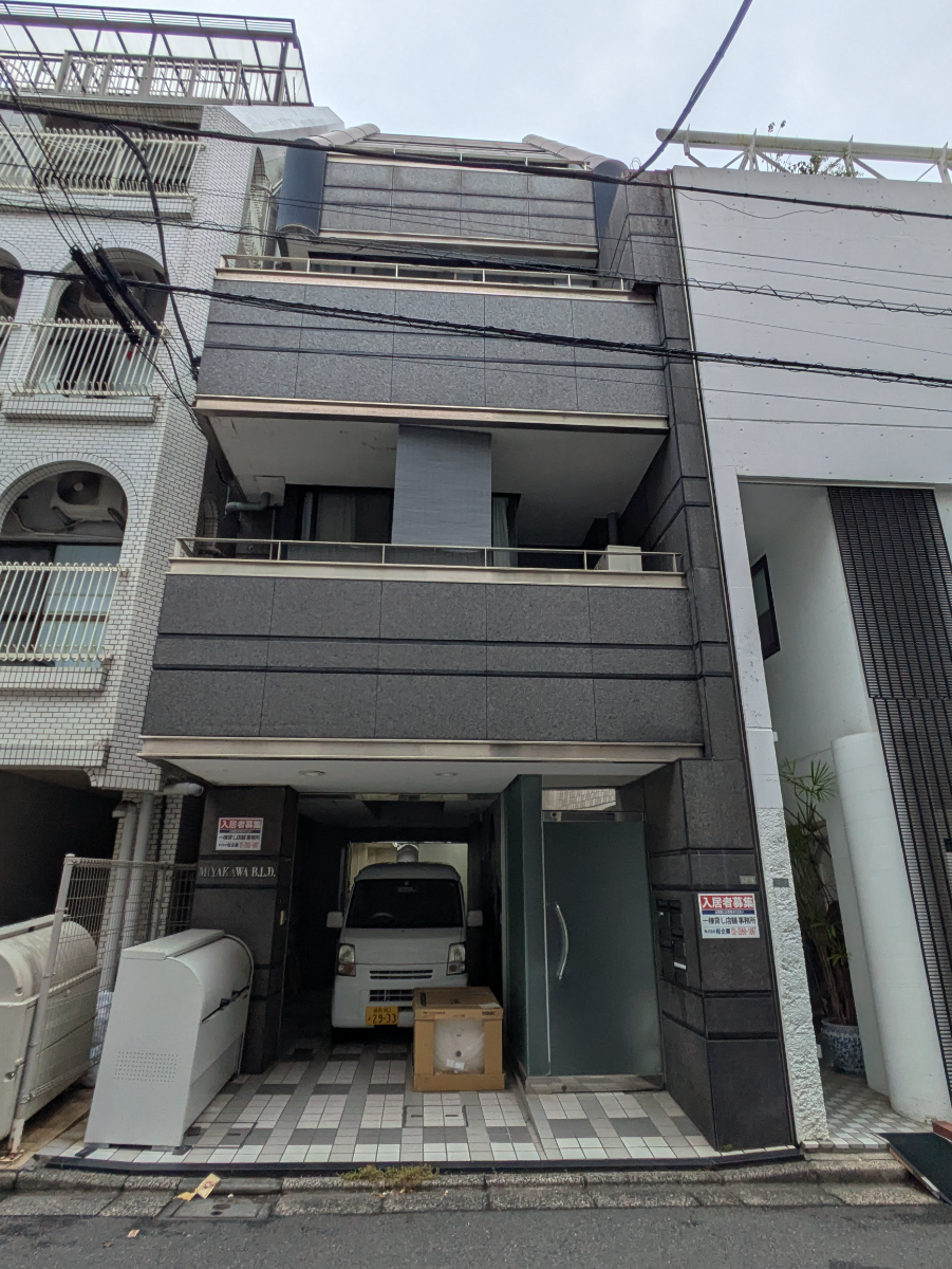 v20260225150906/fresh/building/J00100414471_1