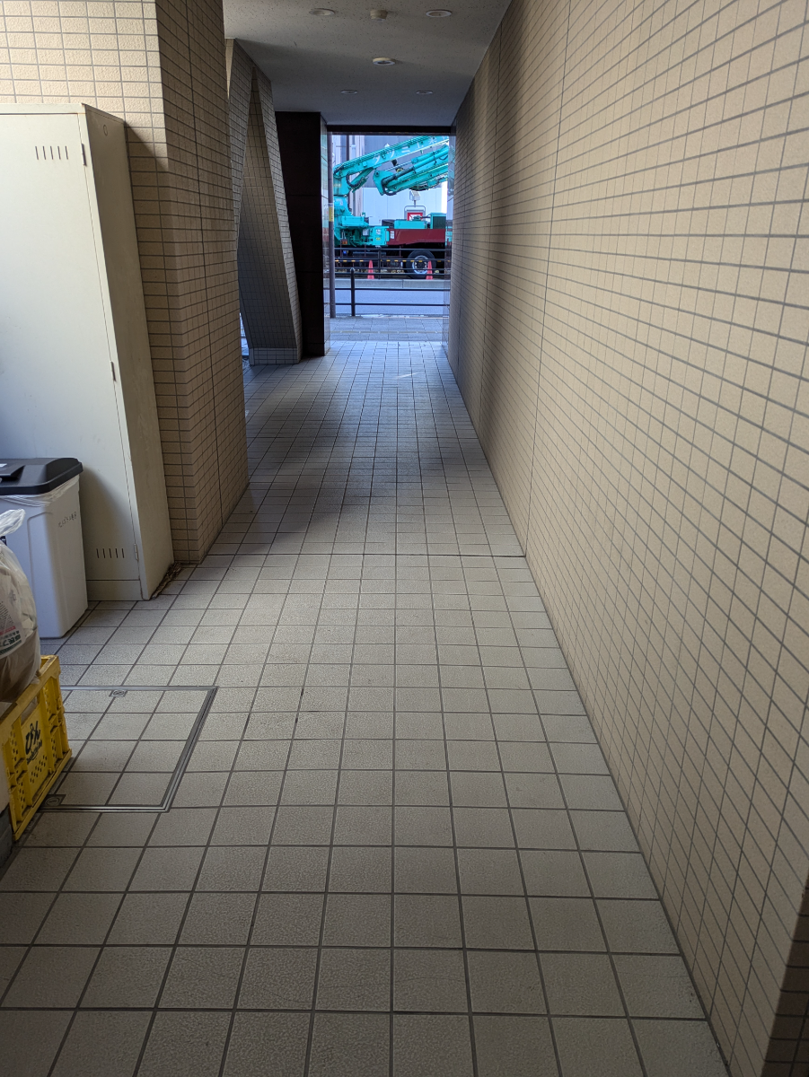 v20260301150635/fresh/building/J00100364432_12