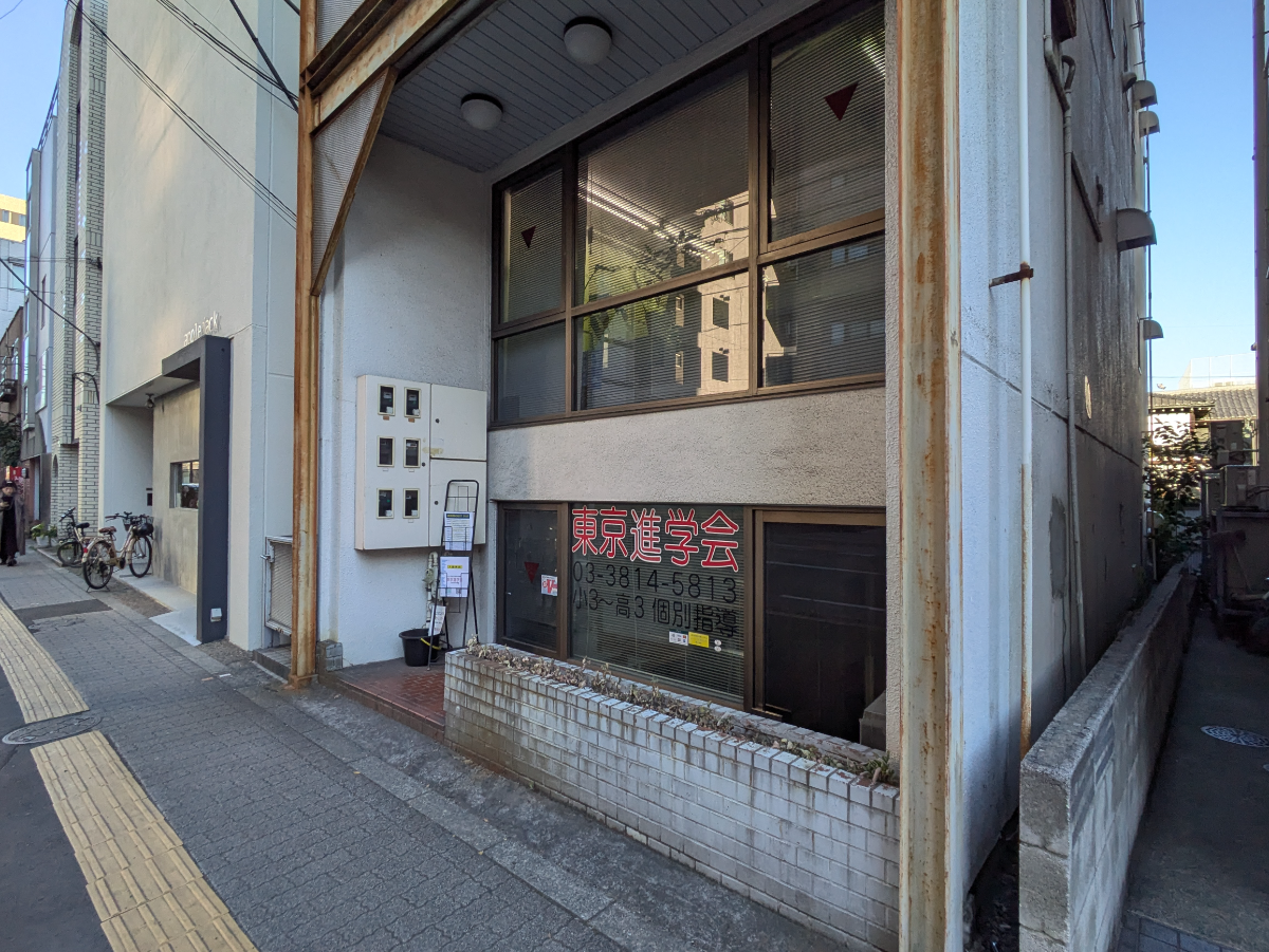 v20260302150858/fresh/building/J00100482213_9