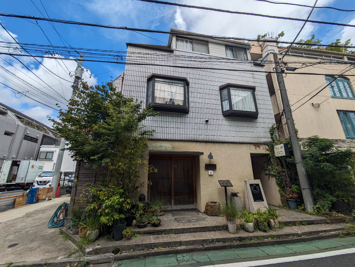 v20260303151002/fresh/building/J00100401311_12