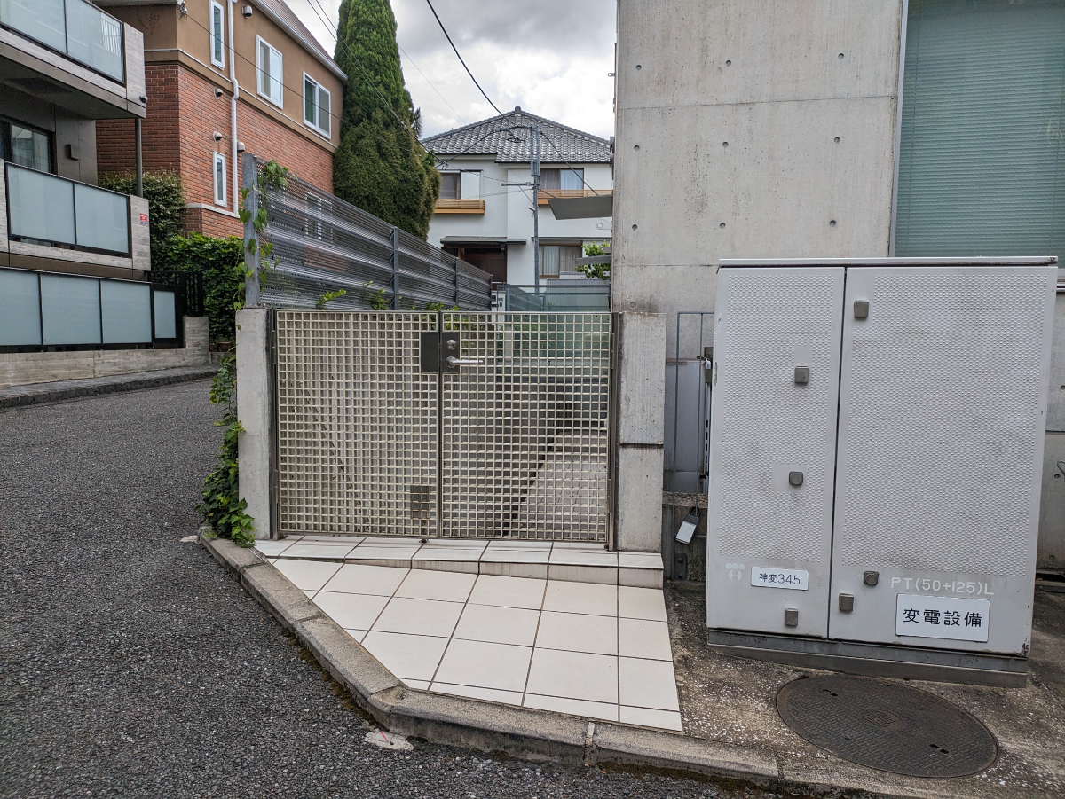 v20260303151002/fresh/building/J00100410240_13