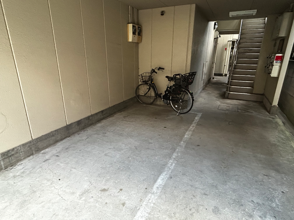 v20260307150635/fresh/building/J00100420889_64