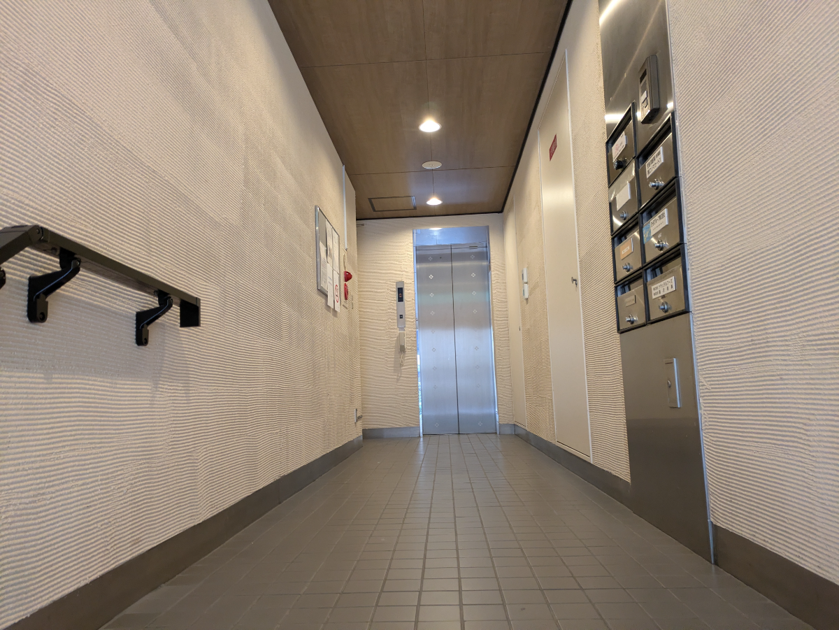 v20260308150643/fresh/building/J00100378480_9